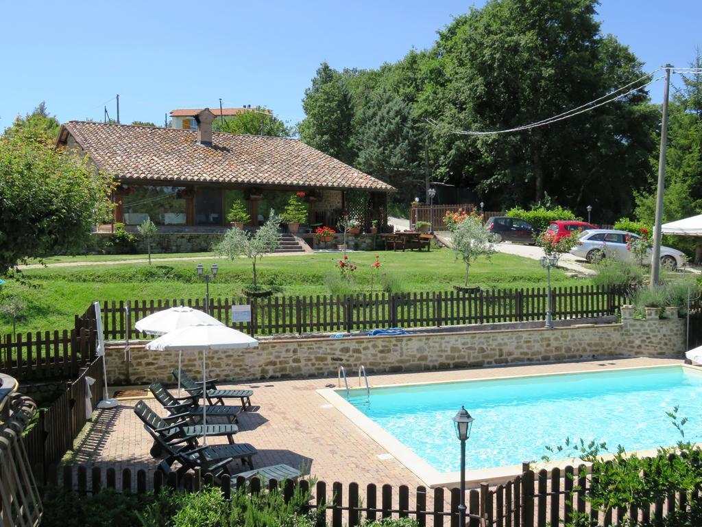 Agriturismo Ponte Di Riocchio Gubbio Exterior foto